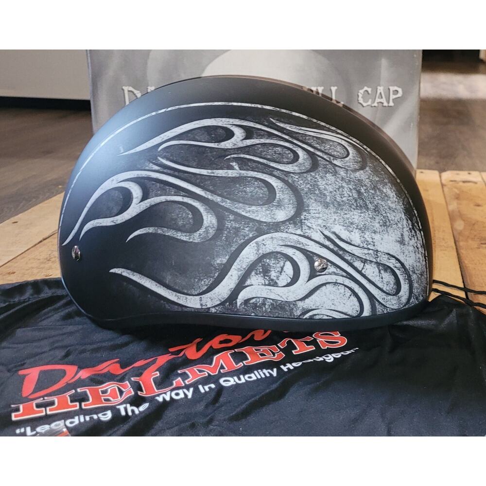 Daytona Helmets-Graphic Skull Cap 2XL- New In Box